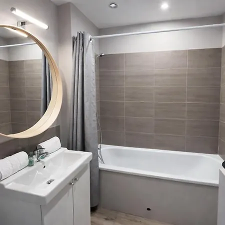 Le Clos De Manon Апартаменты *