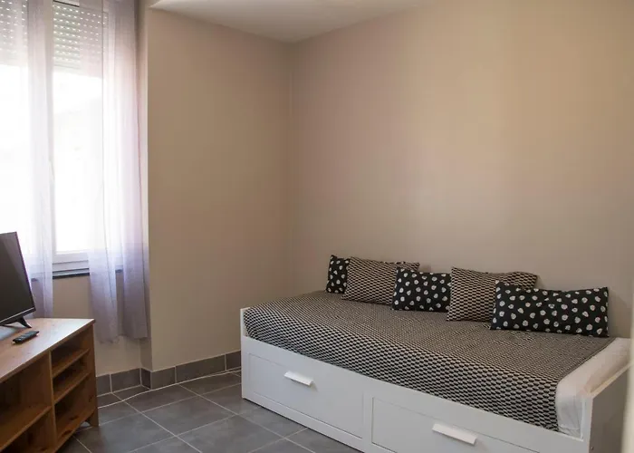 Le Clos De Manon Apartment *